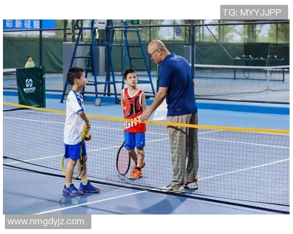 杭州网球队荣登全国网球战术排行榜第六名展现实力与潜力 杭州网球队荣登全国网球战术排行榜第六名展现实力与潜力