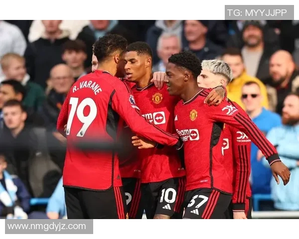 曼联与国际米兰精彩对决录像回放全程分析与精彩瞬间回顾 曼联与国际米兰精彩对决录像回放全程分析与精彩瞬间回顾