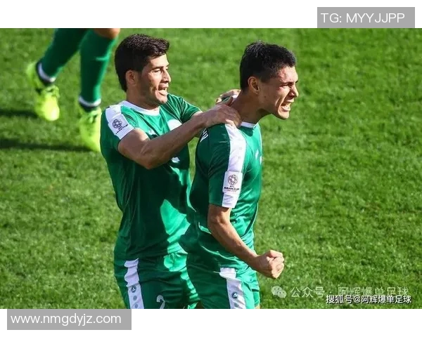 泰国国足与乌兹别克斯坦队的激烈对决展现亚洲足球的魅力与竞争力