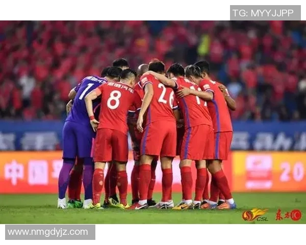 重庆斯威迎战山东鲁能全力争胜展现主场实力与斗志 重庆斯威迎战山东鲁能全力争胜展现主场实力与斗志