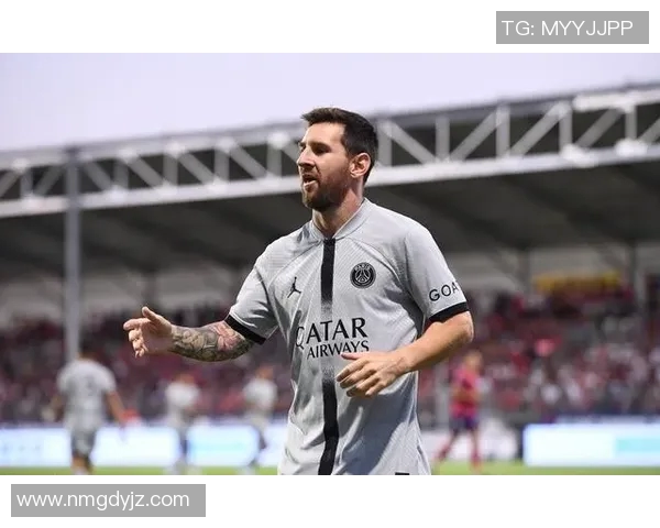 雷丁与加的夫城激战正酣比分悬念不断引发球迷热议