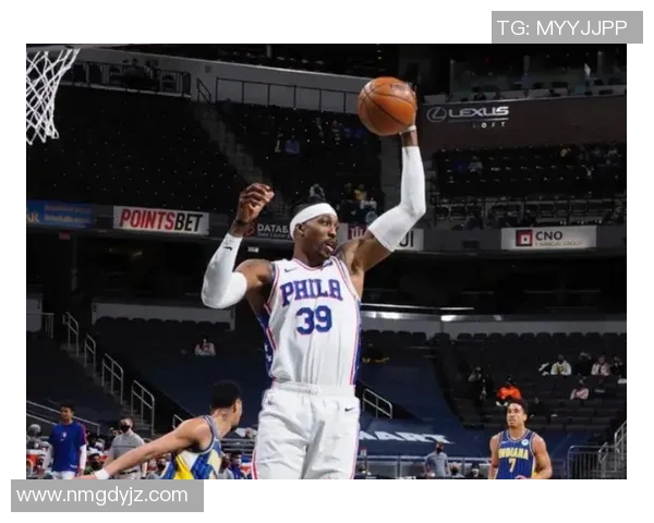 霍华德领衔对决灰熊队展现篮球巨星的风采与激情